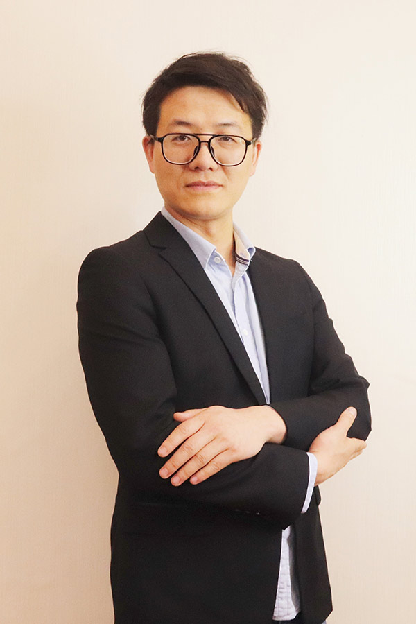 神木李林科 本科学历,毕业于西安石油大学