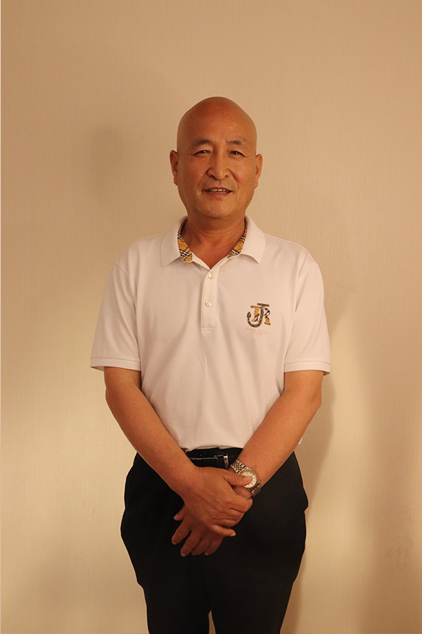 神木杨养民 本科学历，毕业于陕西师范大学
